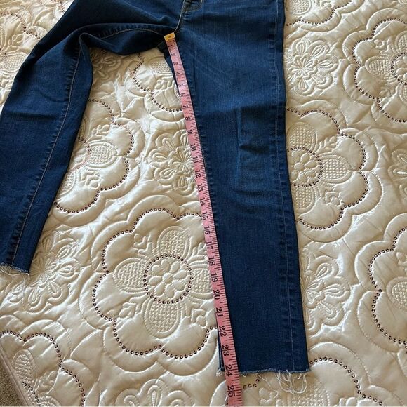 Urban Outfitters BDG Twig High Rise Dark Wash Jeans - Picture 11 of 12